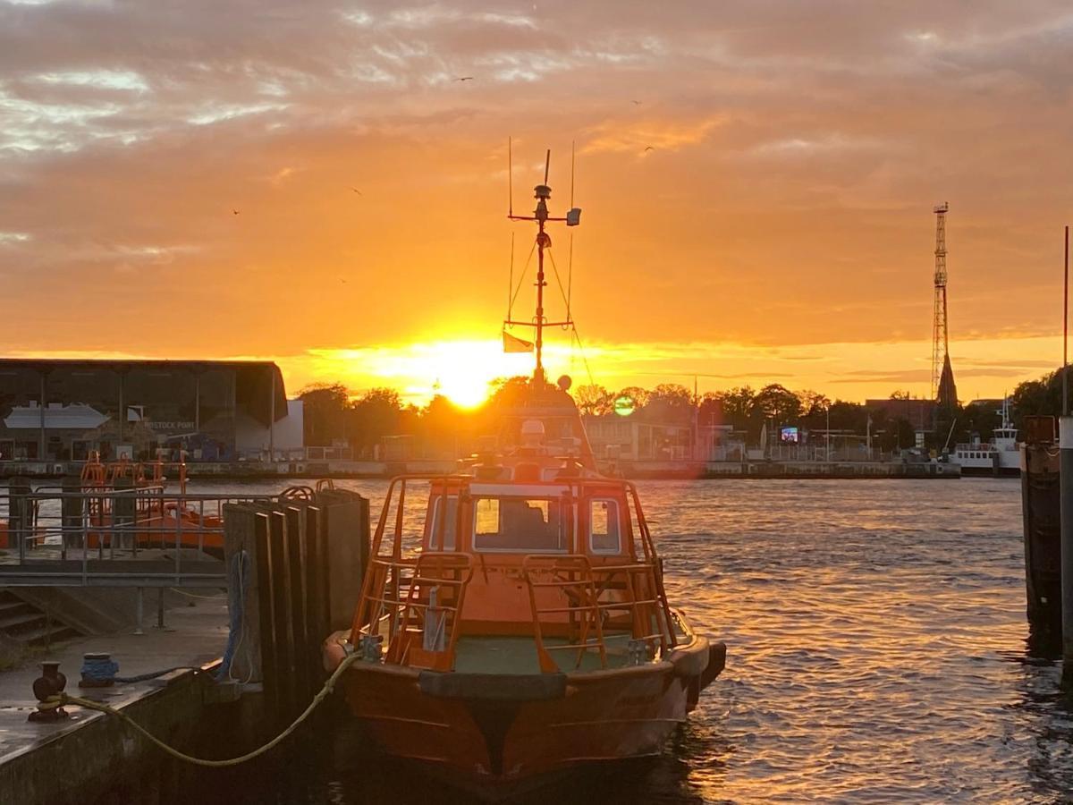 Ferienwohnung Duenenhopser Rostock Exteriör bild